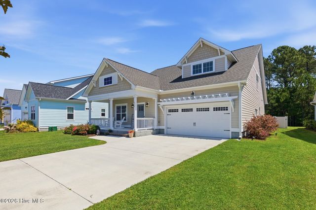 319 Lightning Bug Lane, Holly Ridge, NC 28445