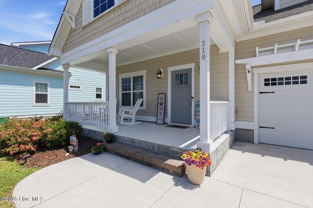 319 Lightning Bug Lane, Holly Ridge, NC 28445