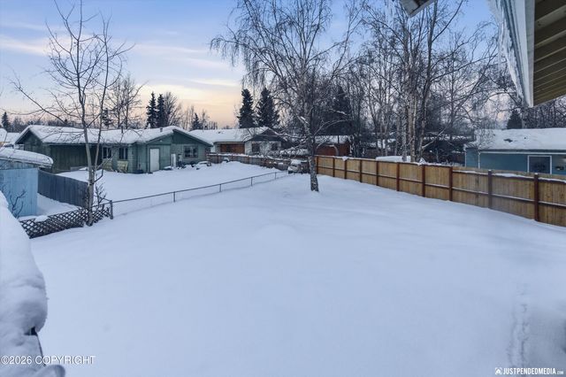 3215 E 18th Circle, Anchorage, AK 99508