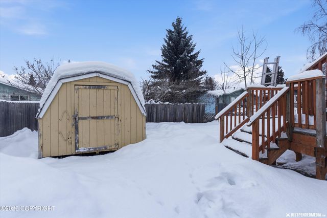 3215 E 18th Circle, Anchorage, AK 99508