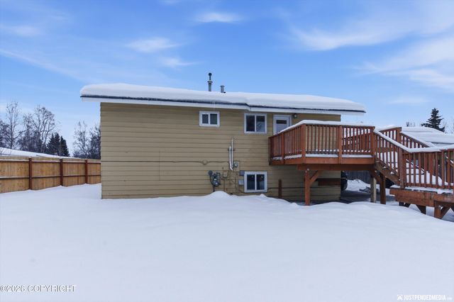 3215 E 18th Circle, Anchorage, AK 99508