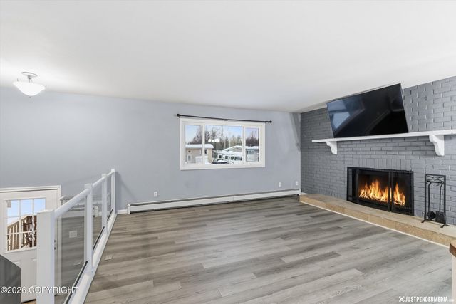 3215 E 18th Circle, Anchorage, AK 99508