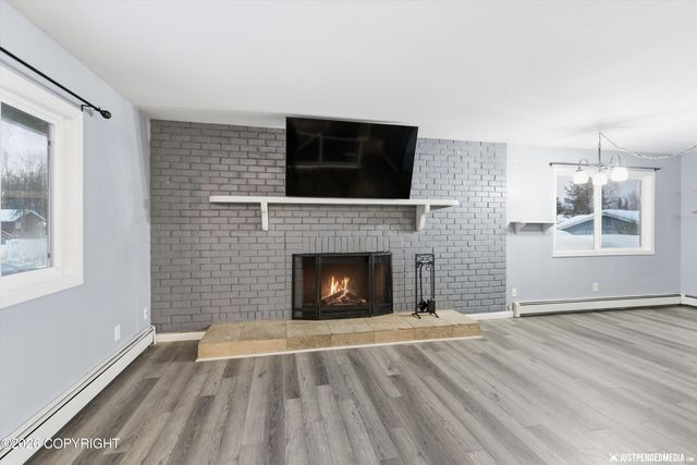 3215 E 18th Circle, Anchorage, AK 99508