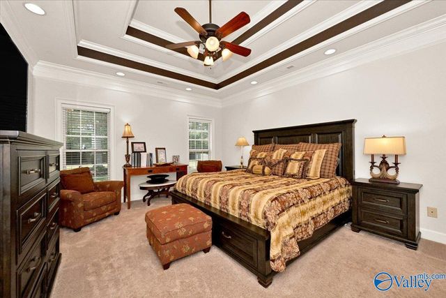803 Anna Circle SW, Hartselle, AL 35640