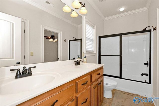 803 Anna Circle SW, Hartselle, AL 35640