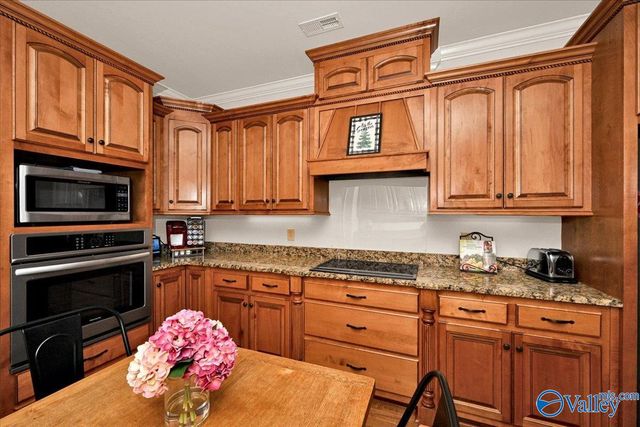 803 Anna Circle SW, Hartselle, AL 35640