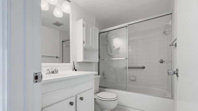 101 SW 132nd Way 418J, Hollywood, FL 33027