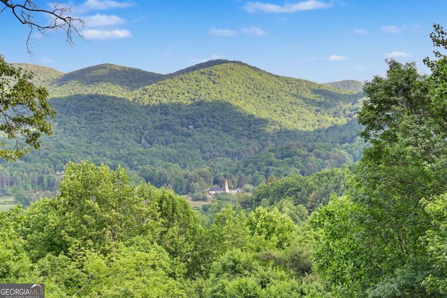 1085 Sky High Drive, Dillard, GA 30537