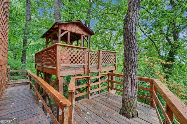 1085 Sky High Drive, Dillard, GA 30537