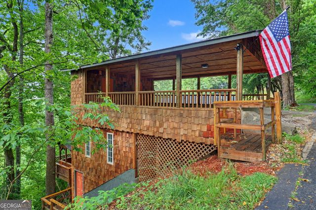1085 Sky High Drive, Dillard, GA 30537