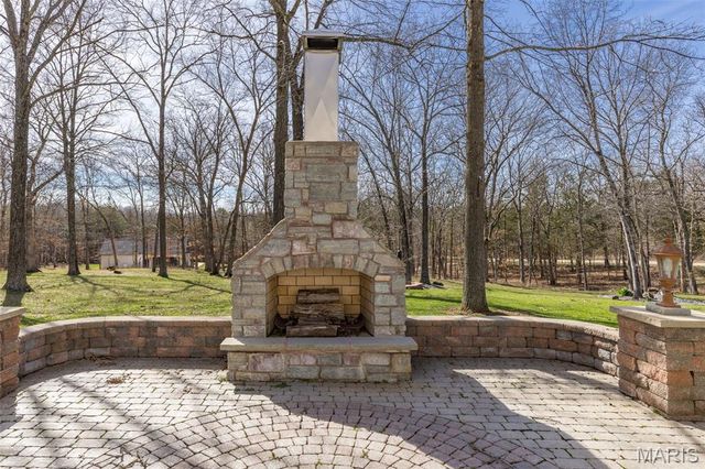 800 Bonhomme Creek Court, Bonne Terre, MO 63628