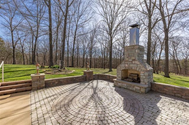 800 Bonhomme Creek Court, Bonne Terre, MO 63628