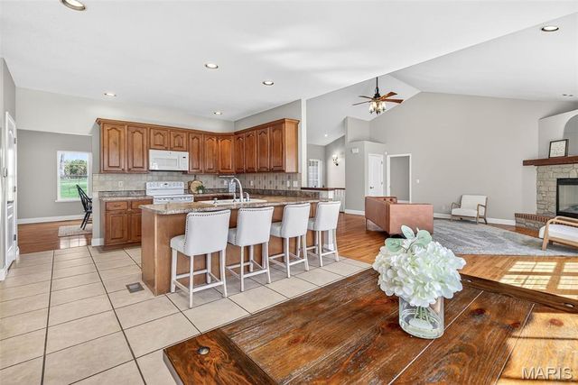 800 Bonhomme Creek Court, Bonne Terre, MO 63628