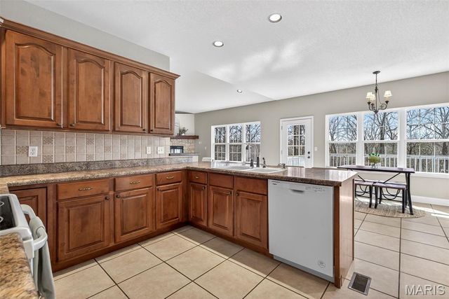 800 Bonhomme Creek Court, Bonne Terre, MO 63628