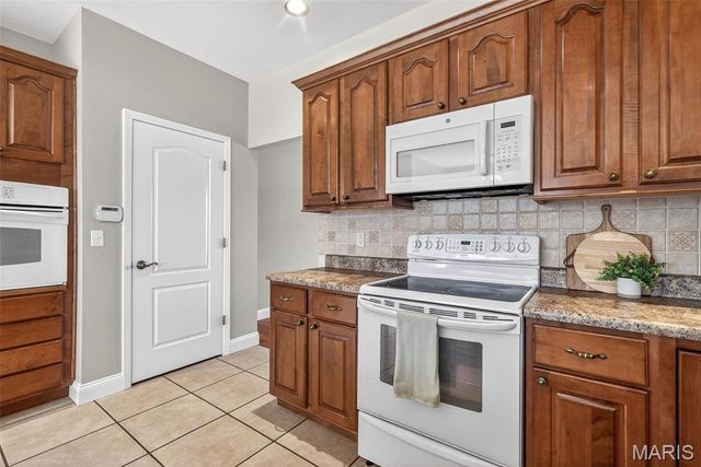 800 Bonhomme Creek Court, Bonne Terre, MO 63628