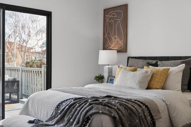 220 Palm Avenue, Millbrae, CA 94030