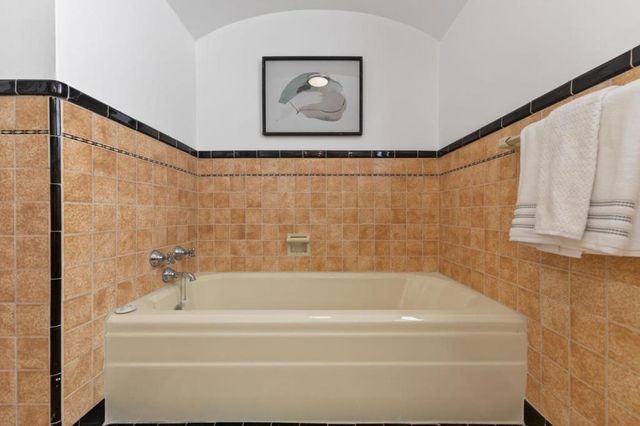 220 Palm Avenue, Millbrae, CA 94030