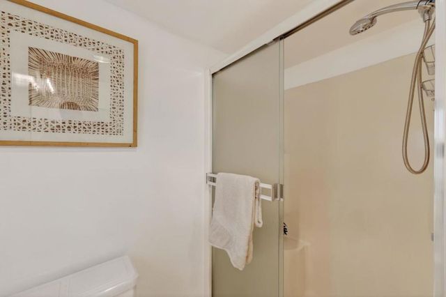 220 Palm Avenue, Millbrae, CA 94030