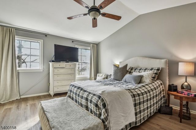 505 Tallwood Ln, Green Brook Twp., NJ 08812