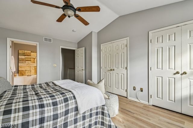 505 Tallwood Ln, Green Brook Twp., NJ 08812