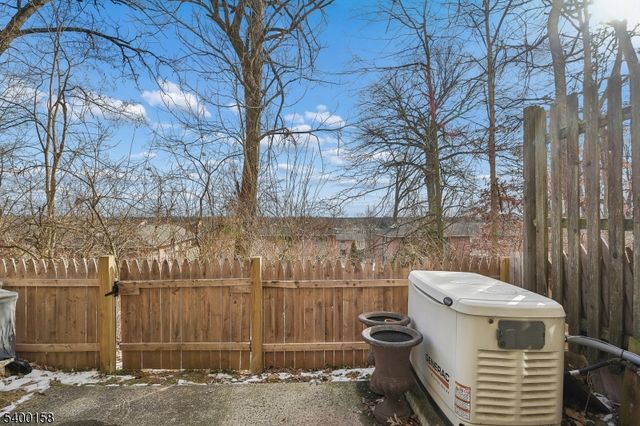 505 Tallwood Ln, Green Brook Twp., NJ 08812