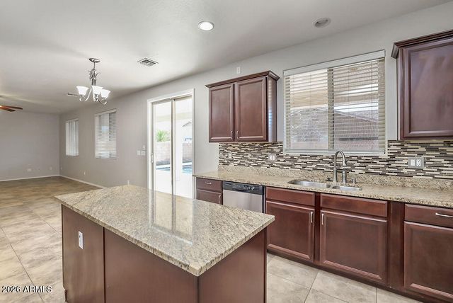 9185 W MINE Trail, Peoria, AZ 85383