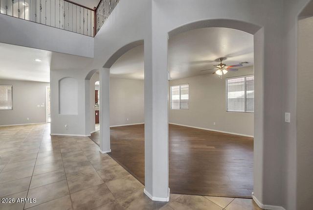 9185 W MINE Trail, Peoria, AZ 85383