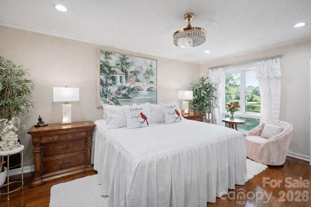 2082 2nd Street Drive NW, Hickory, NC 28601