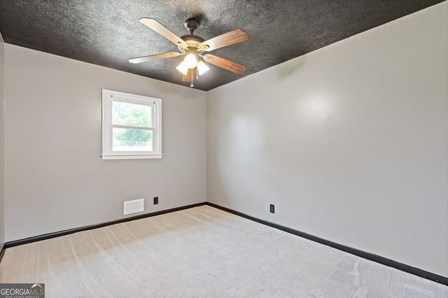 2140 Rockdale Drive NW, Conyers, GA 30012