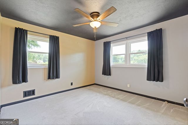 2140 Rockdale Drive NW, Conyers, GA 30012