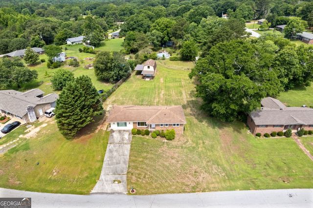 2140 Rockdale Drive NW, Conyers, GA 30012
