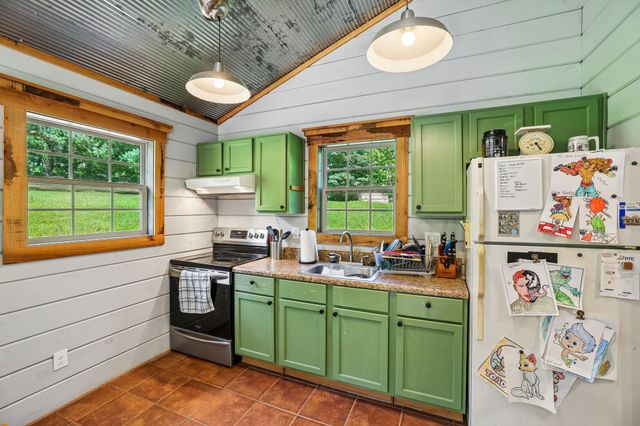 2351 Linwood Rd, Watertown, TN 37184