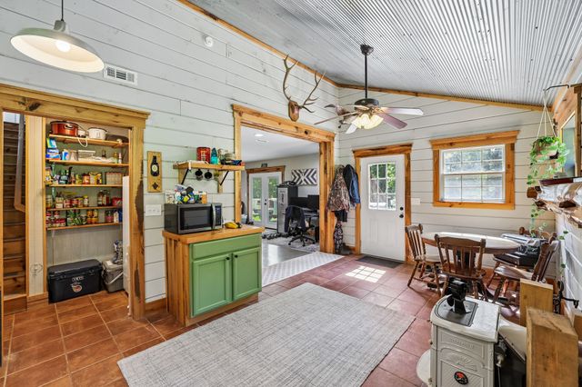 2351 Linwood Rd, Watertown, TN 37184