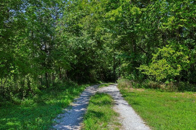 2351 Linwood Rd, Watertown, TN 37184