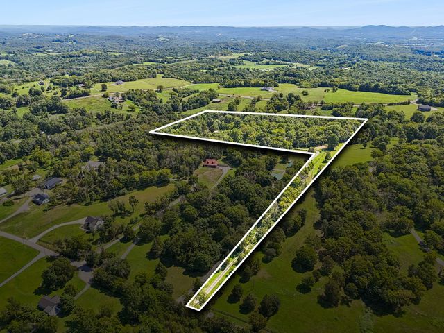 2351 Linwood Rd, Watertown, TN 37184