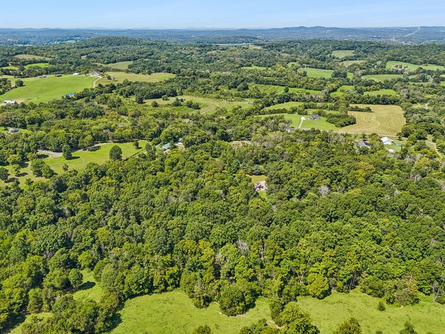 2351 Linwood Rd, Watertown, TN 37184