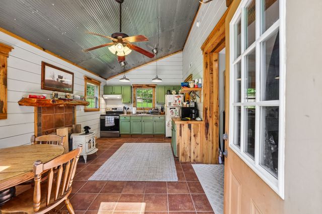 2351 Linwood Rd, Watertown, TN 37184