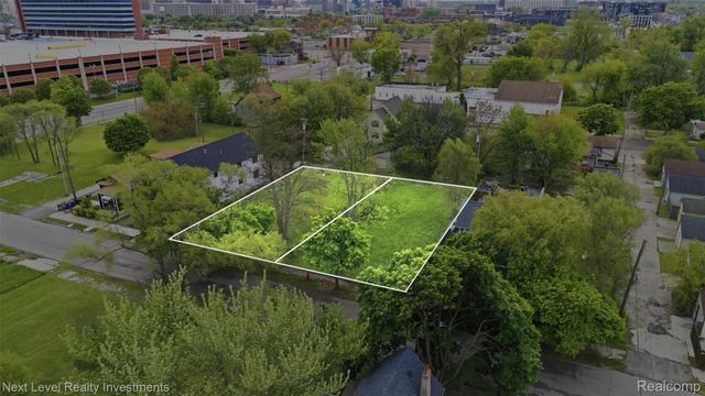 1547 Elm Street, Detroit, MI 48216