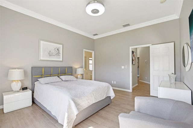 5260 HIGHBURY CIRCLE, Sarasota, FL 34238