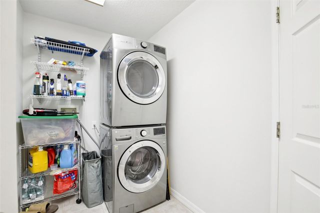 5260 HIGHBURY CIRCLE, Sarasota, FL 34238