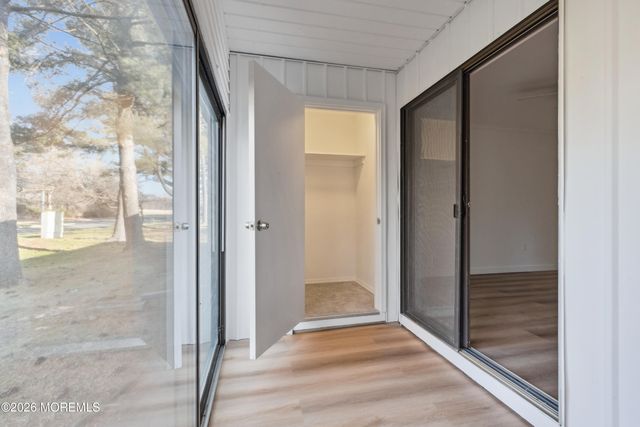 212 Covered Bridge Boulevard D, Manalapan, NJ 07726