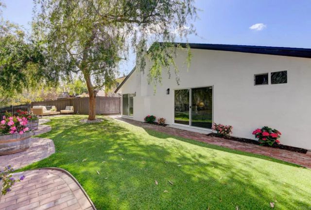 10966 Red Rock Dr, San Diego, CA 92131