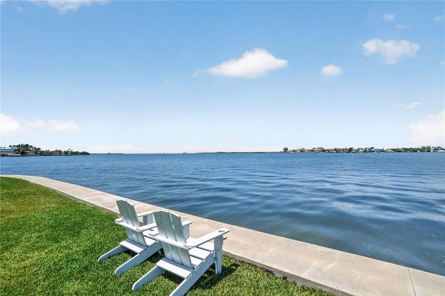 117 7TH STREET N 2, Bradenton Beach, FL 34217