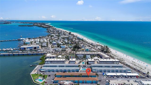 117 7TH STREET N 2, Bradenton Beach, FL 34217
