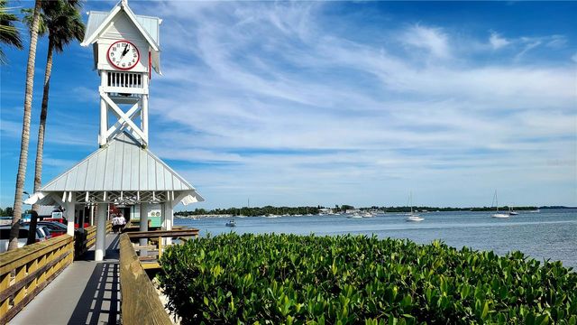 117 7TH STREET N 2, Bradenton Beach, FL 34217