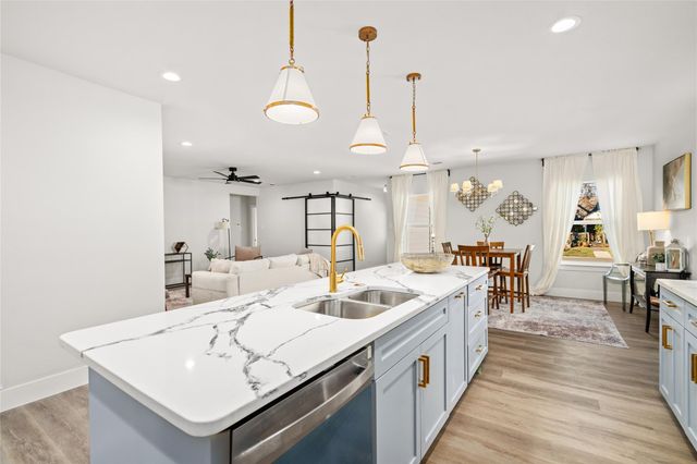 5420 Pease Street, Houston, TX 77023