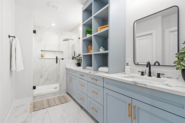 5420 Pease Street, Houston, TX 77023