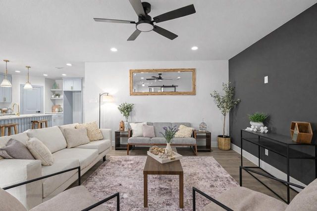 5420 Pease Street, Houston, TX 77023