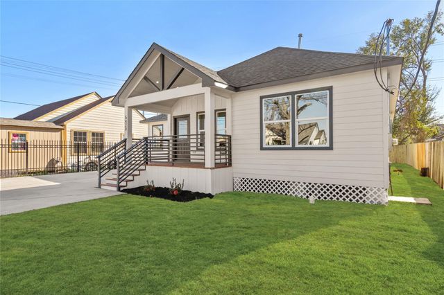 5420 Pease Street, Houston, TX 77023