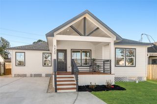 5420 Pease Street, Houston, TX 77023